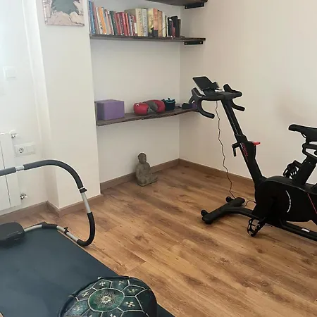 Luminoso Atico Con Terraza, Vistas Y Gym Apartamento *