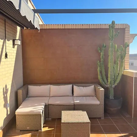 Luminoso Atico Con Terraza, Vistas Y Gym Apartamento